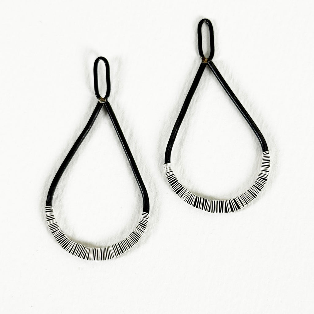Wrapped Teardrop Earrings – Black Annealed &amp; White Wire Jewelry